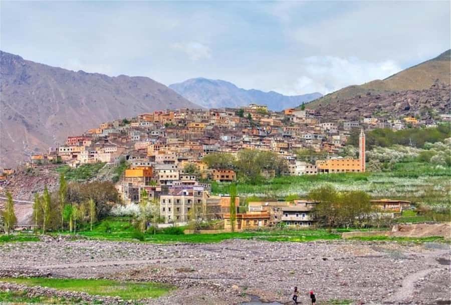 Marrakech: Atlas Mountains & Valleys Waterfall Hike w/ Lunch - Leaving Marrakech for the High Atlas