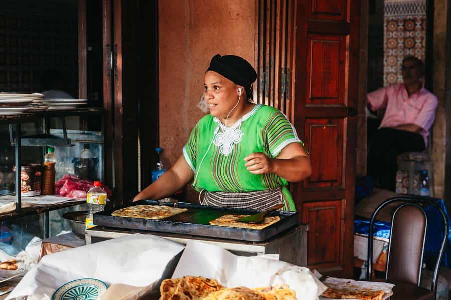 Marrakech: Authentic Moroccan Food Walking Tour & Dinner - Ramadan, timing, and practical details