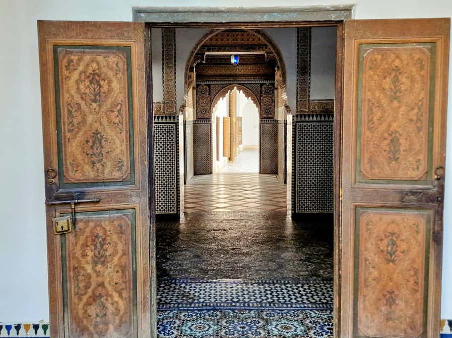 Marrakech: Bahia Palace Guided Tour with Skip-the-Line Entry - Returning to Jemaa el-Fna