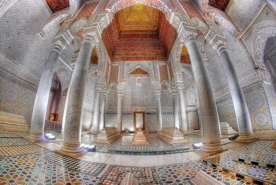 Marrakech: Bahia Palace, Saadian Tombs & Medina Guided Tour - Key points at a glance