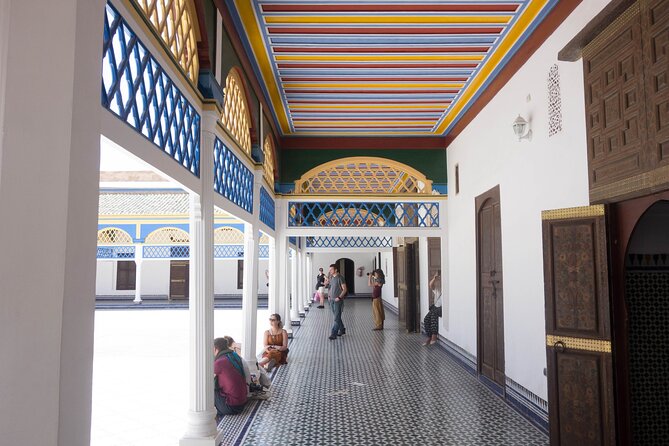 Marrakech: Bahia Palace, Saadian Tombs, Souk and Medina Tour - Bahia Palace: the visual highlight