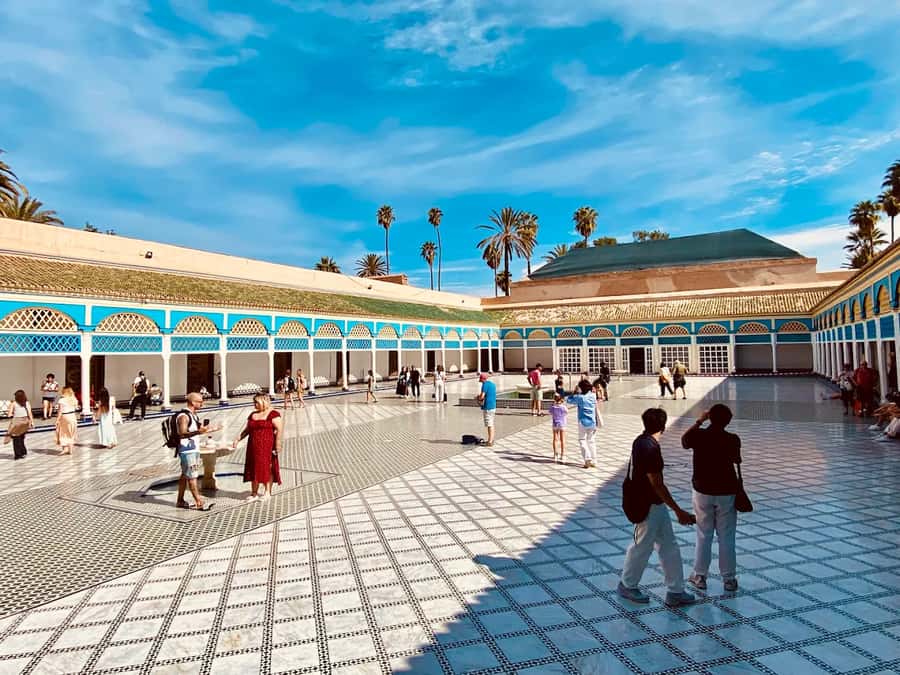 Marrakech: Bahia Palace, Saadian Tombs & Top Highlights Tour - Bahia Palace: cedar, tile, and palace power