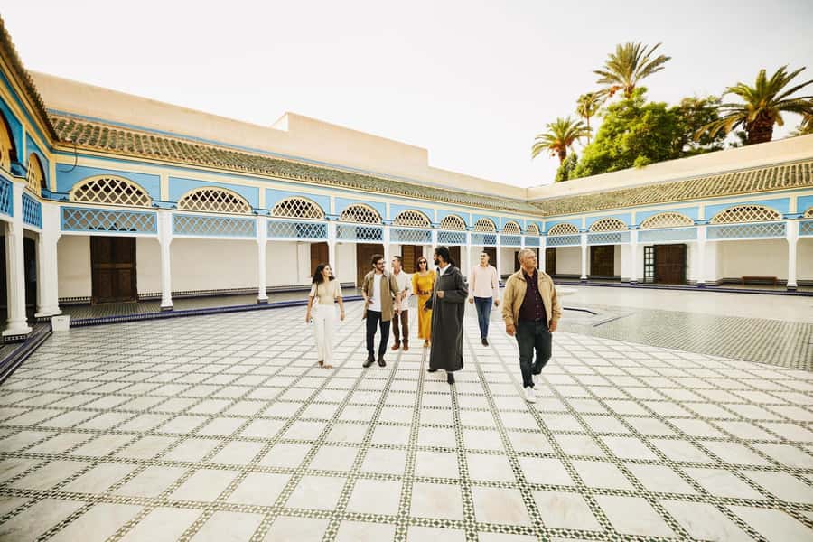 Marrakech: Bahia Palace, Saadian Tombs & Top Highlights Tour - Bab Agnaou and the old city walls