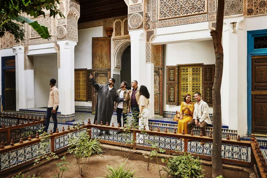 Marrakech: Bahia Palace, Saadian Tombs & Top Highlights Tour - Koutoubia Mosque and Marrakech’s famous minaret