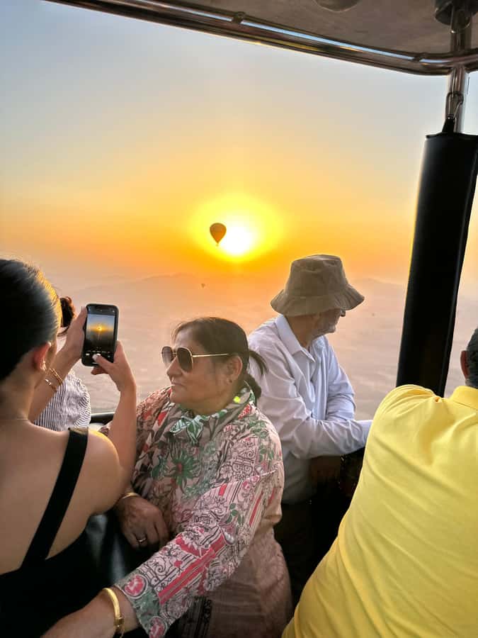 Marrakech: Balloon Flight, Berber Breakfast & Certificate - Leaving Marrakech before sunrise