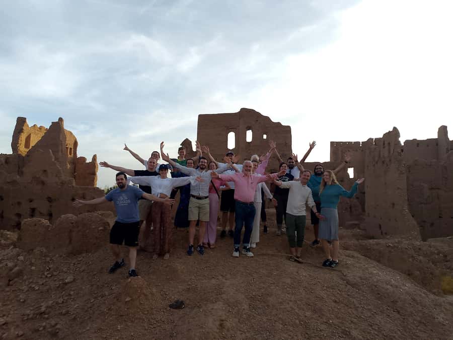 Marrakech: Camel Ride in the Palm Grove - Getting dressed for the dromedary ride