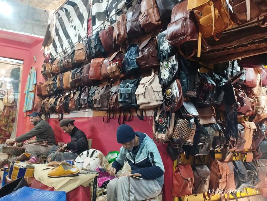 Marrakech City Tour: Souks, Palaces & Hidden Gems - Rahba Lakdima and Marrakech’s spice trade