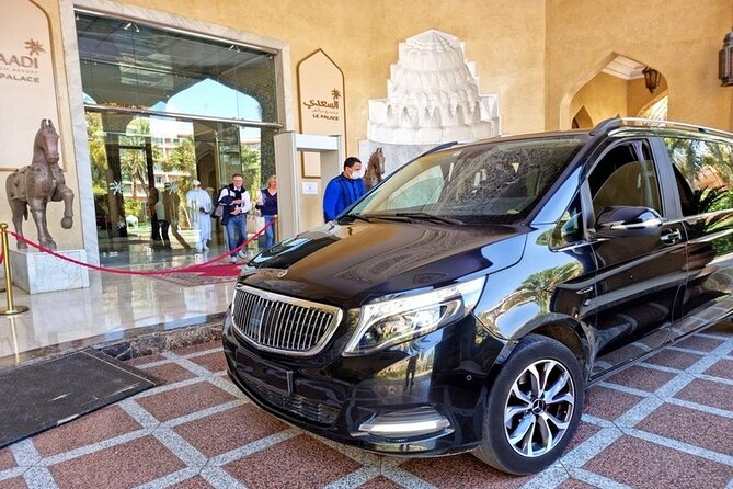 Marrakech City Tour with private vehicle: Half or Full Day tour - Bahia Palace rewards careful looking