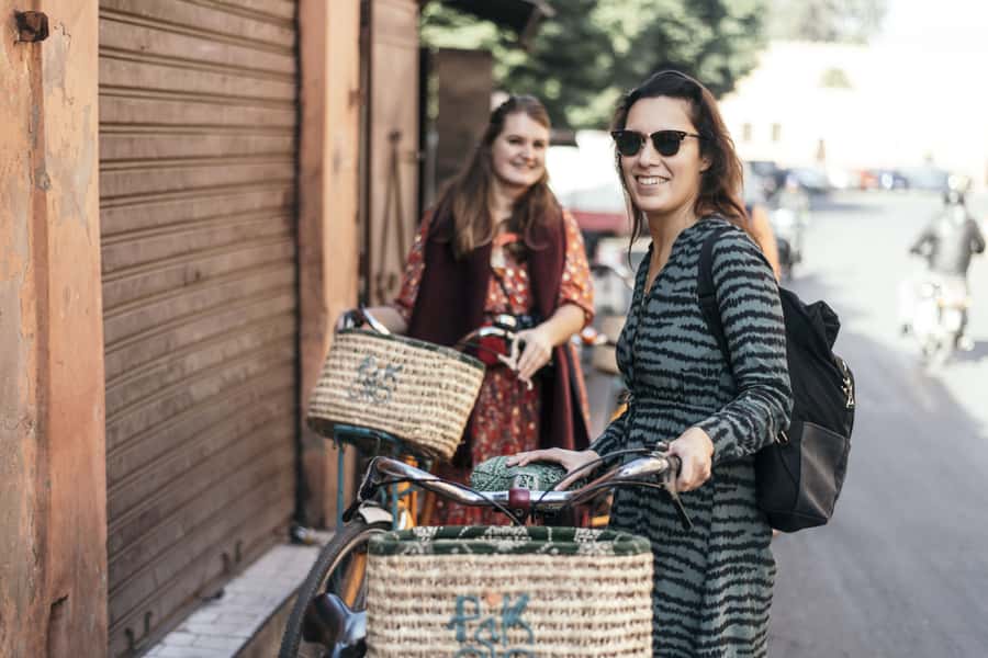 Marrakech: Cultural Bicycle Tour with Pastry and Tea - Why this bicycle tour feels different from a standard city outing