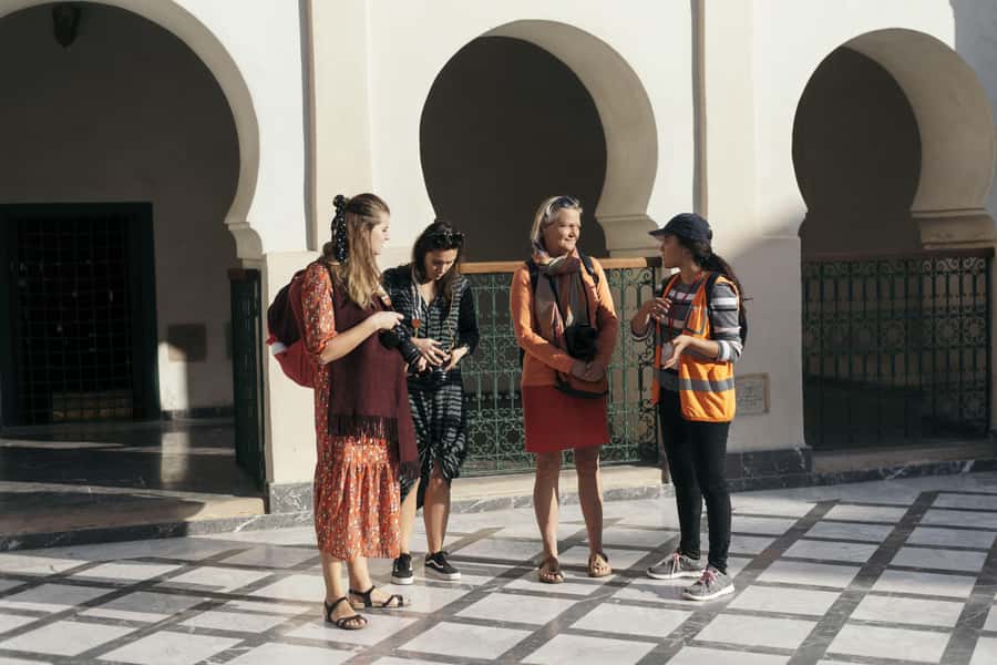 Marrakech: Cultural Bicycle Tour with Pastry and Tea - The hammam stop and what it explains