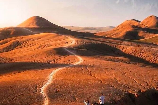 Marrakech Desert: Dinner Show with Quad Bike and Camel Ride - Berber music, dancing and the fire show