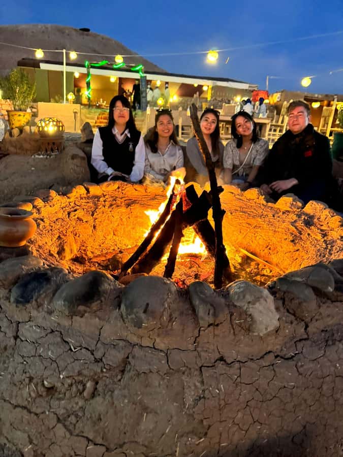Marrakech: Desert Tour with Dinner, Show and Camel Ride - Dinner under the stars with Moroccan music