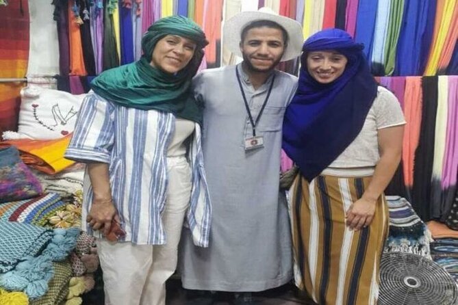 Marrakech guided city tour - Medersa Ben Youssef and Moroccan design