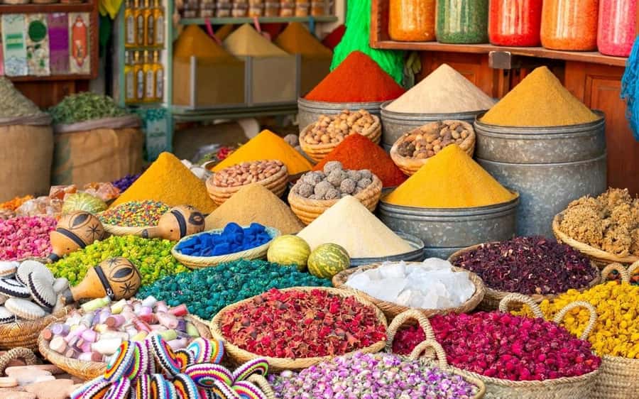 Marrakech Guided Souks Tour with a Local Insider - Souk Cherifia and the quieter side of the medina