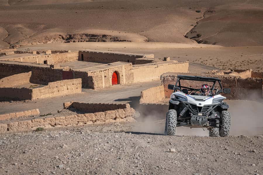 Marrakech: Half-Day Agafay Rock Desert Buggy Tour - Check-in, lockers, and the first safety test