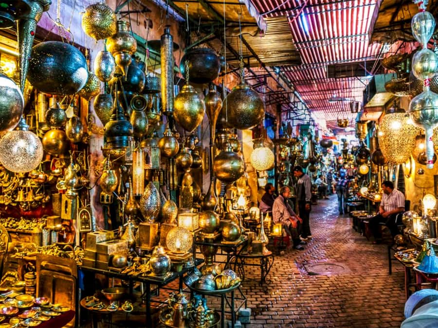 Marrakech: Historical Discovery Tour - Pickup by car, followed by a walking tour