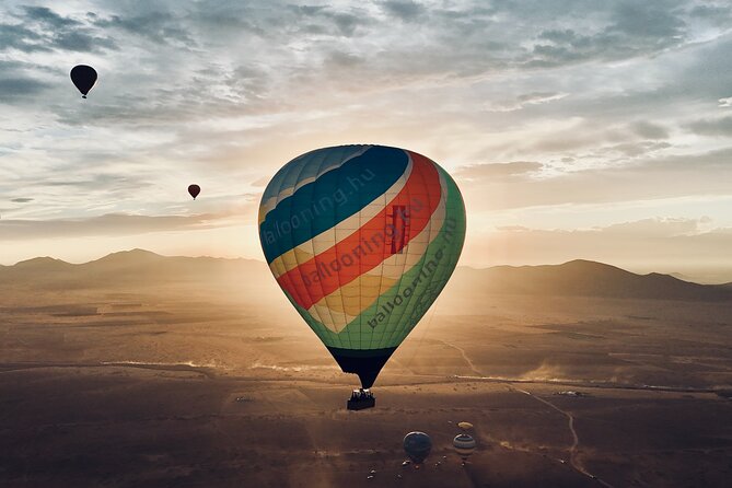 Marrakech: Hot Air Balloon at Sunrise - Breakfast gives the morning a Moroccan welcome