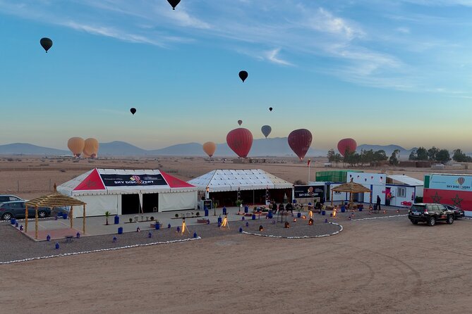 Marrakech: Hot Air Balloon at Sunrise - Moroccan dinner and a show under the stars