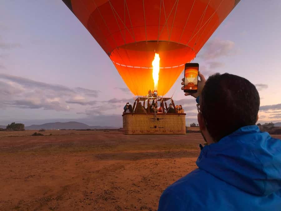 Marrakech: Hot Air Balloon Ride with Traditional Breakfast - The pre-dawn ride from Marrakech