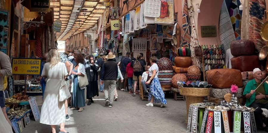 Marrakech: Madrassa Ben Youssef, Secret Garden & Medina Tour - Why this is a smart introduction to Marrakech