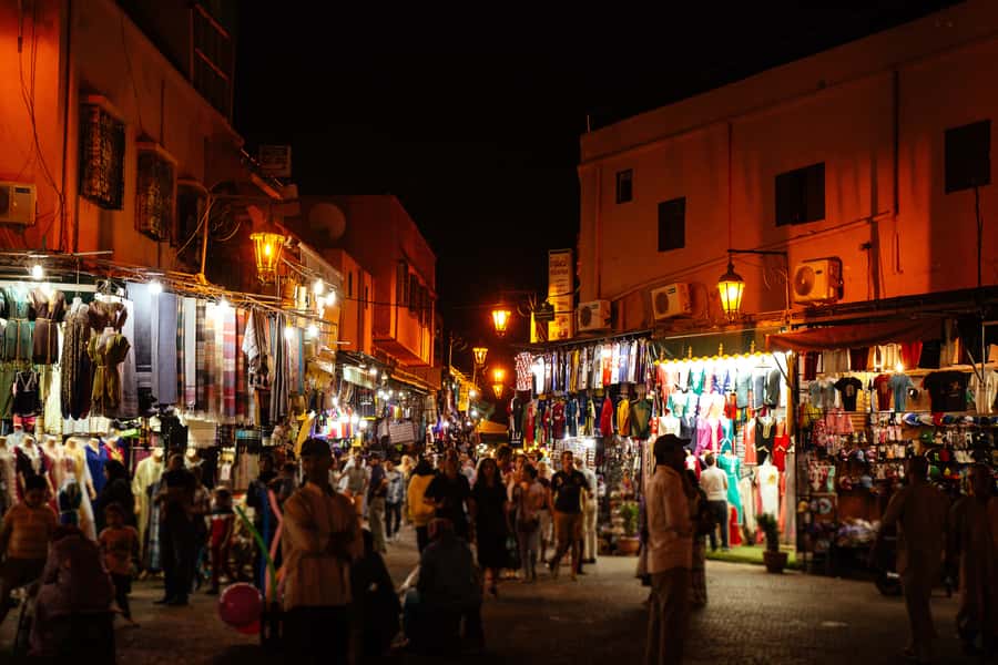 Marrakech Magic 2.5-Hour Private Night-Time Tour - Tasting tanjia and local snacks