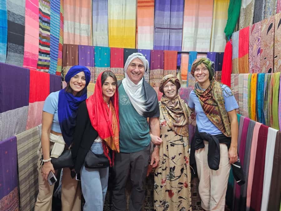 Marrakech: Medina Souks, Hidden Markets and Shopping Tour - From the main lanes to specialist workshops