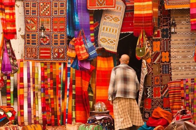 Marrakech Medina Walking Tour With official Local Guide - Jemaa el-Fna after the monuments