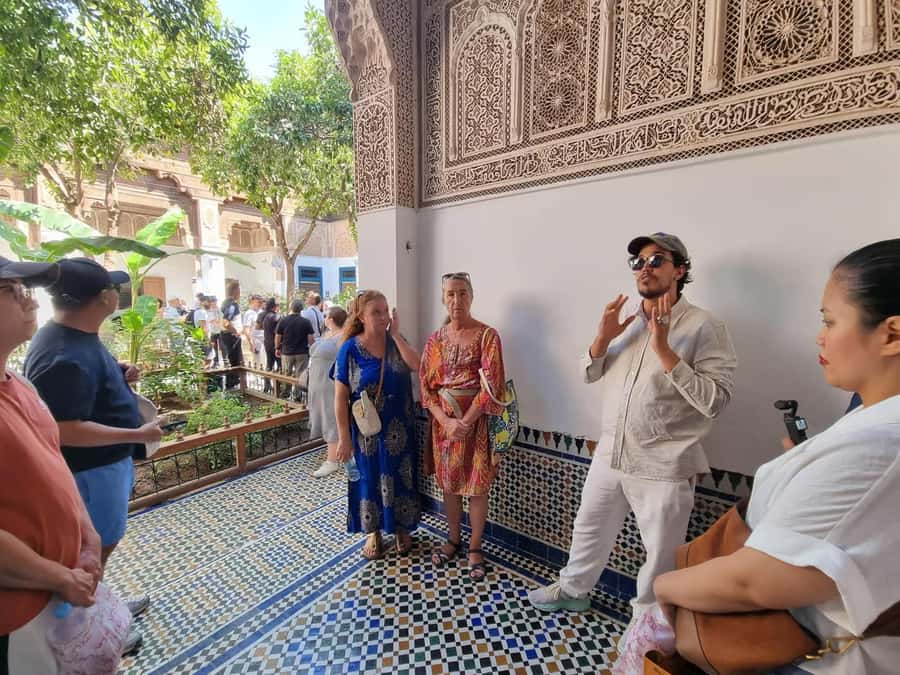 Marrakech: Monuments, Souks and Medina Guided Walking Tour - Key points at a glance