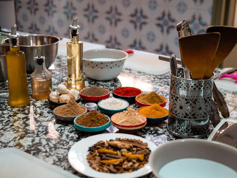 Marrakech: Moroccan Cooking Class with Market Visit and Meal - Market to table is the real value