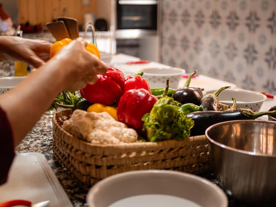 Marrakech: Moroccan Cooking Class with Market Visit and Meal - A practical look at the four-hour rhythm