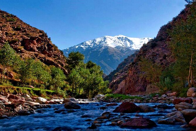 Marrakech: Ourika Valley, Atlas Waterfalls with Guide &Lunch - Lunch beside the river, with an important qualification