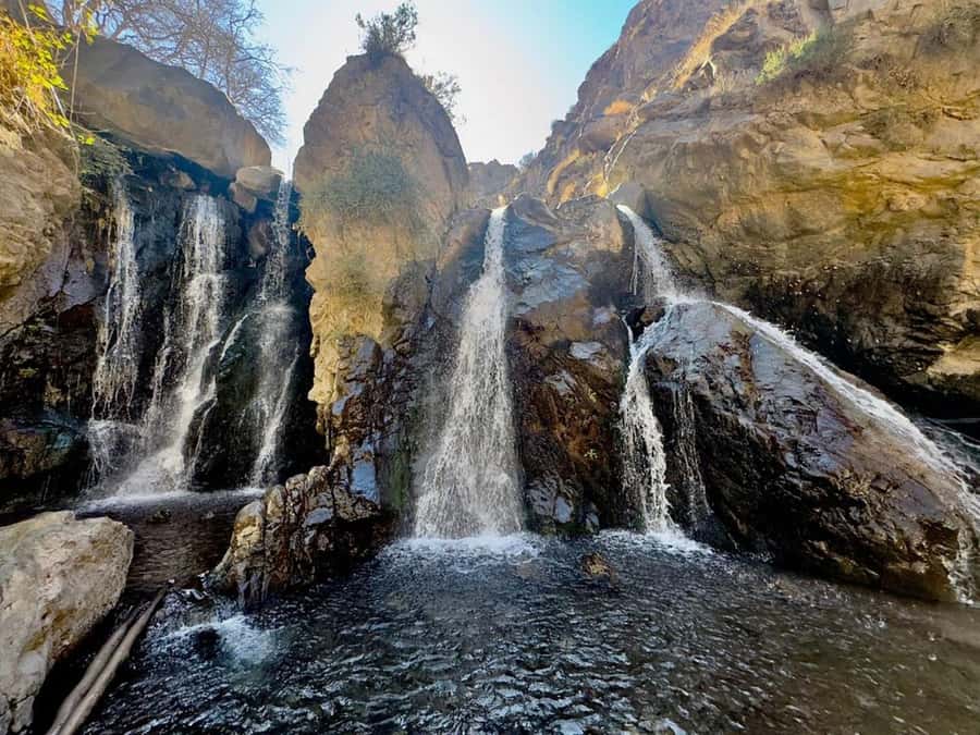 Marrakech: ourika valley lunch & guided hike to waterfalls - How the guides shape the day