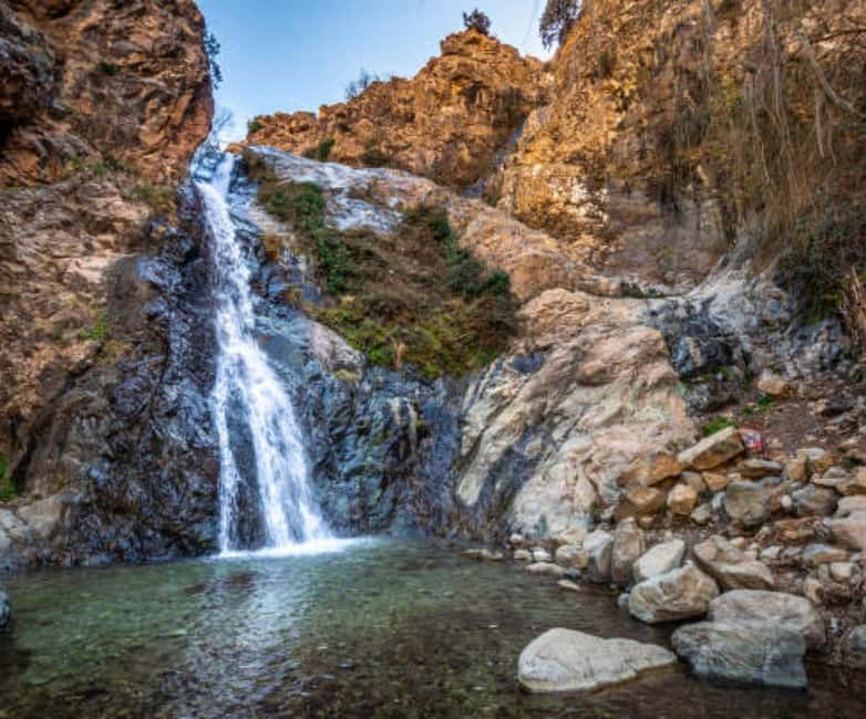 Marrakech: Ourika Valley,Waterfalls, Atlas Luxury Day trip - Riverside lunch after the climb