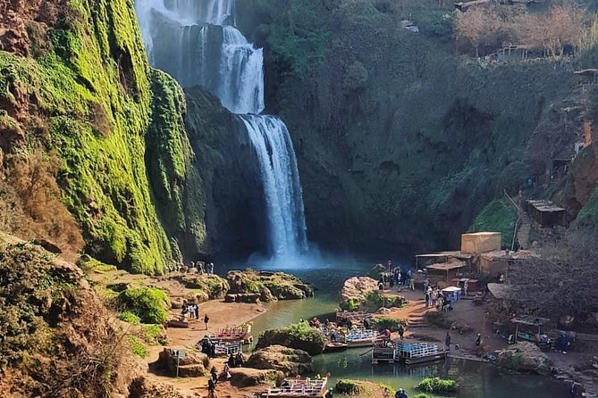 Marrakech: Ouzoud Waterfalls Guided Day Trip with Boat Ride - The drive from Marrakech and the morning coffee stop