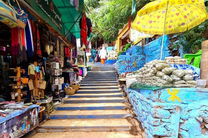 Marrakech : Ouzoud Waterfalls, Guided MountainTour & Boat Ride - The road from Marrakech takes real time