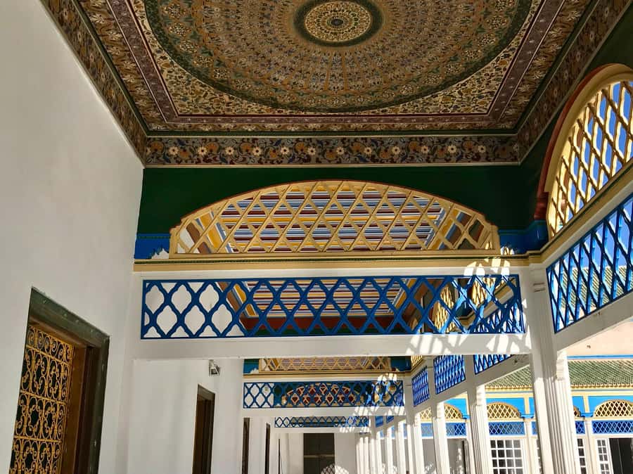 Marrakech: Palace, Museum, Madrasa & Medina Highlights Tour - Timing, comfort, and access