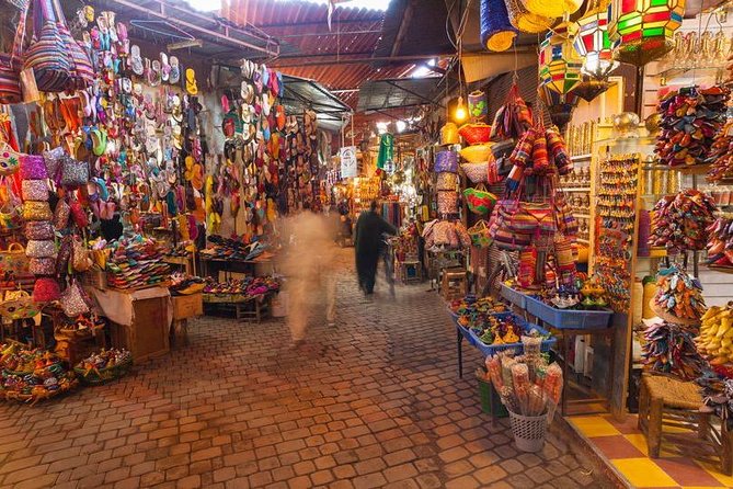 Marrakech Private Souks Tour: Exclusive Shopping Experience - Souk Semmarine and the value of local direction