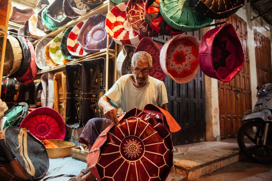 Marrakech: Private Souks Tour with Tea and Traditional Snack - What this private Marrakech souks tour is really like