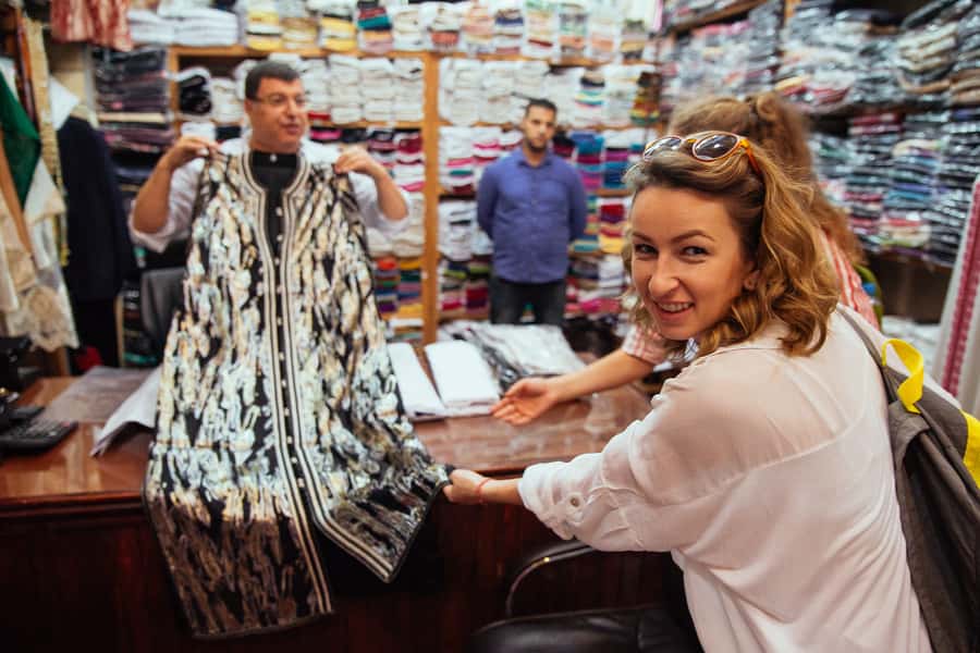 Marrakech: Private Souks Tour with Tea and Traditional Snack - A meaningful stop at the women’s cooperative