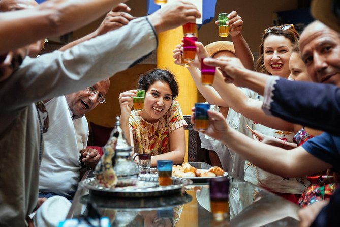 Marrakech PRIVATE TOUR With Locals: Highlights & Hidden Gems - Bahia Palace and the question of admission