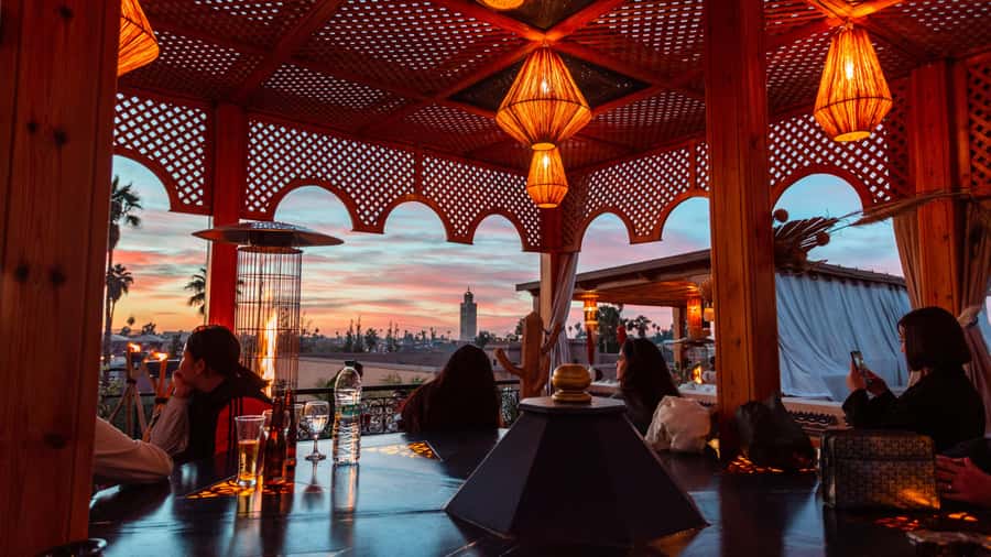 Marrakech: Rooftop Dinner with Koutoubia View - Dinner Above Marrakech With the Koutoubia in View