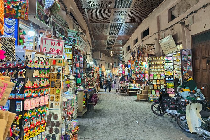 Marrakech : Shopping Tour in the Souks - Why a guide helps in Marrakech’s Medina