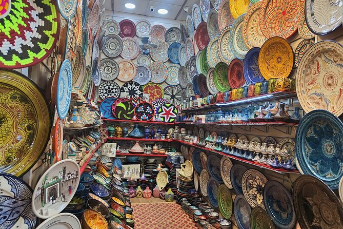 Marrakech : Shopping Tour in the Souks - Starting at Café de France