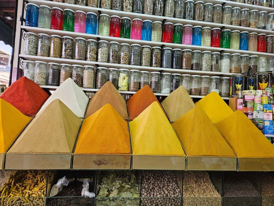 Marrakech & Souk Shopping Tour. - Learning the polite way to bargain