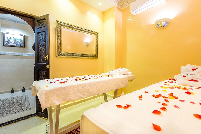 Marrakech: Spa Massage and Steam Hammam with Pickup - The 45-minute black soap and eucalyptus hammam