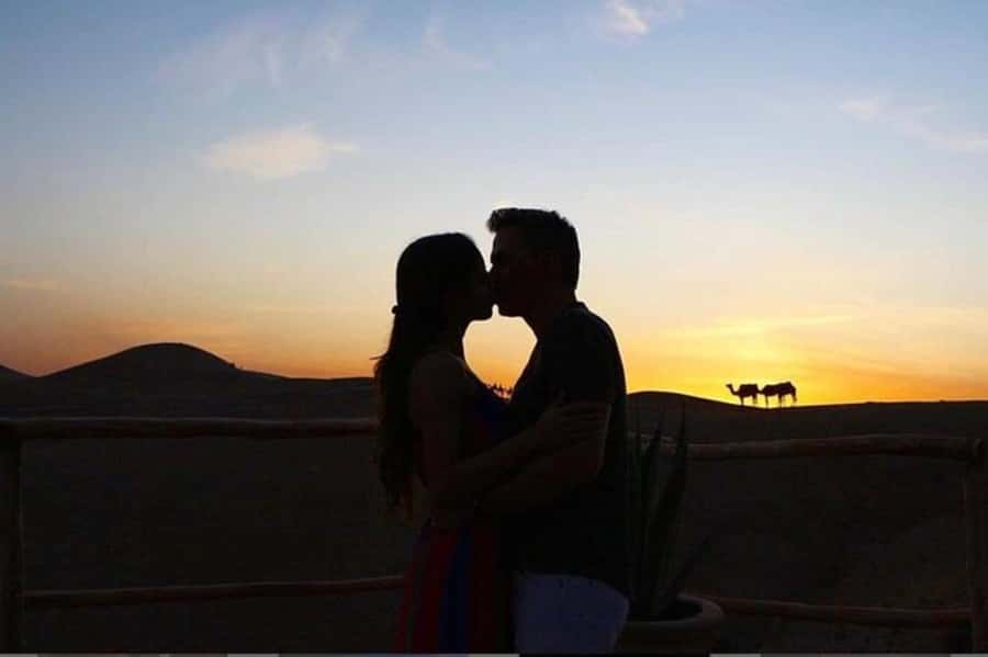 Marrakech: Sunrise Desert Tour with Camel Ride and Breakfast - Group size, guides, and the feel of the outing
