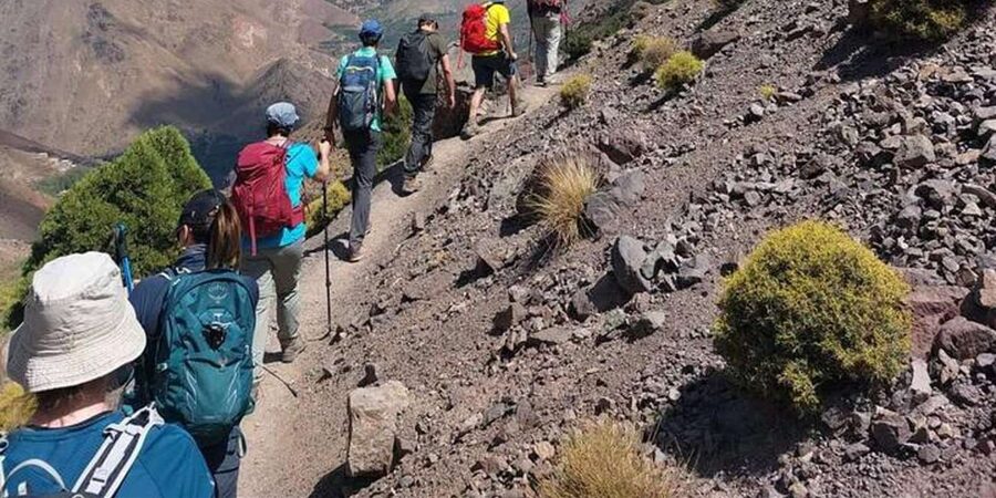 Marrakech: Tedli Summit Atlas Mountains Day Hike & Lunch - Who should book this Tedli hike?
