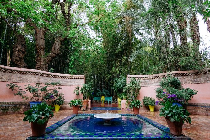 Marrakech Tour Gardens Majorelle, Menara & Anima Gardens - The private driver format and what you actually receive