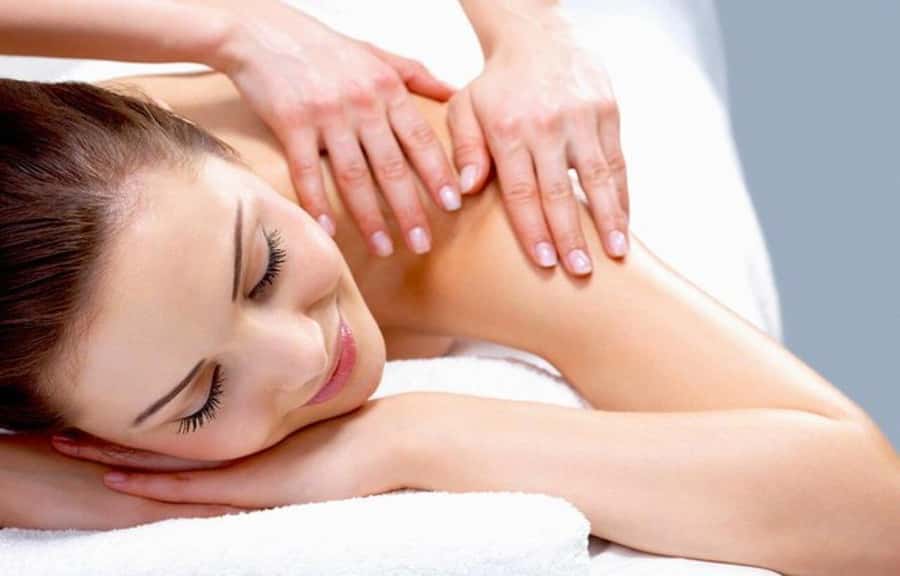 Marrakech: Traditional Hammam & Massage & Hotel Transfer - Changing rooms, robes, and personal comfort