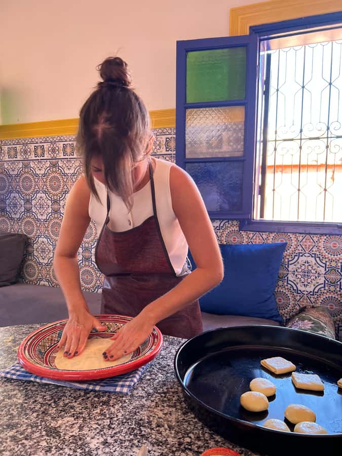 Marrakech: Traditional Moroccan Crepes & Bread Cooking Class - Who should book this Marrakech class?